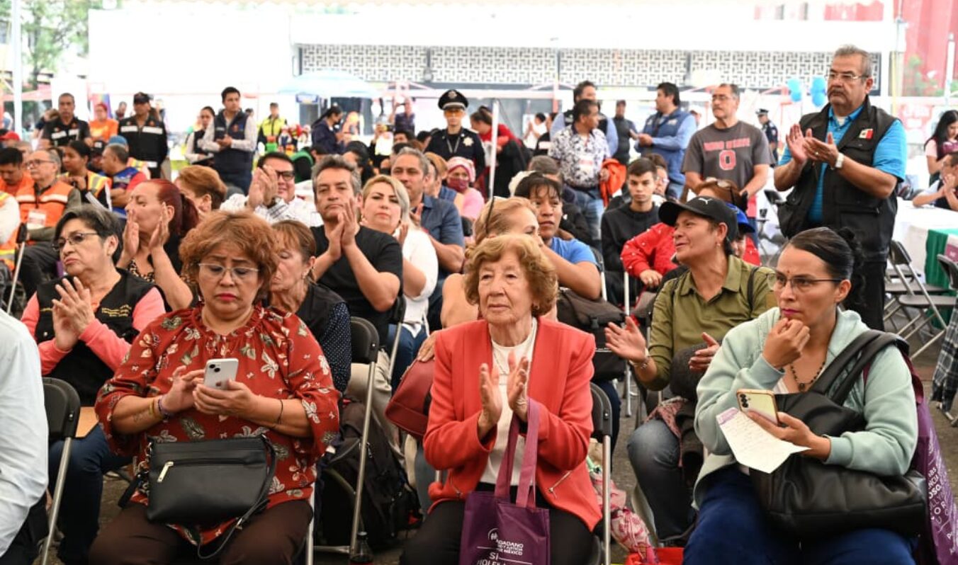 ENCABEZAMOS JORNADA INTEGRAL DE TRABAJO COMUNITARIO EN TLATELOLCO CON PERSONAS INFRACTORAS Y LOS TRES ÓRDENES DE GOBIERNO