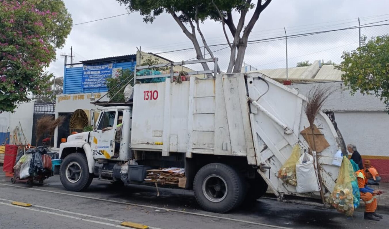 CUAUHTÉMOC SUMARÁ DOS NUEVOS CAMIONES RECOLECTORES PARA MEJORAR EL SERVICIO DE LIMPIA
