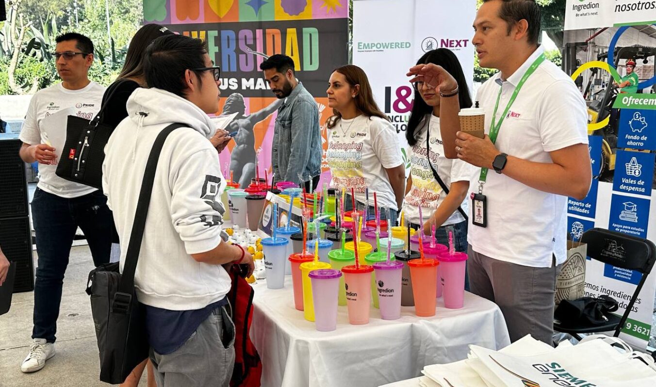 FERIA DE EMPLEO INCLUYENTE CHAMBAVERSO LLEGA AL MONUMENTO A LA MADRE