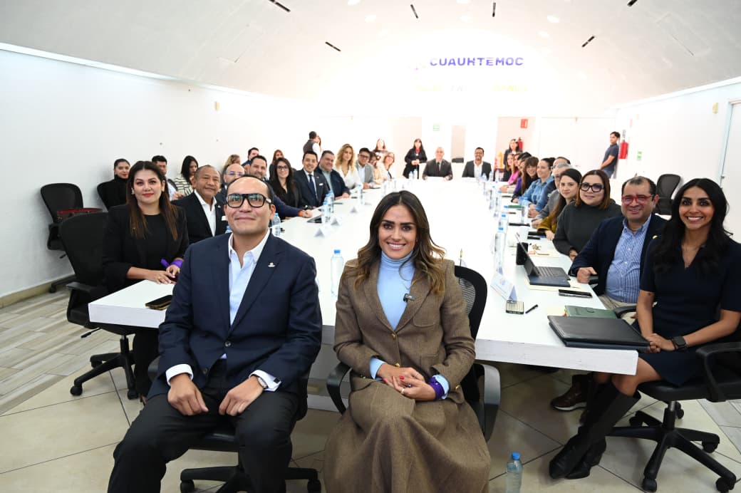 ALE ROJO DE LA VEGA CELEBRA CONVENIO CON COPARMEX PARA IMPULSAR EMPLEO, SEGURIDAD Y SERVICIOS EN LA DEMARCACIÓN
