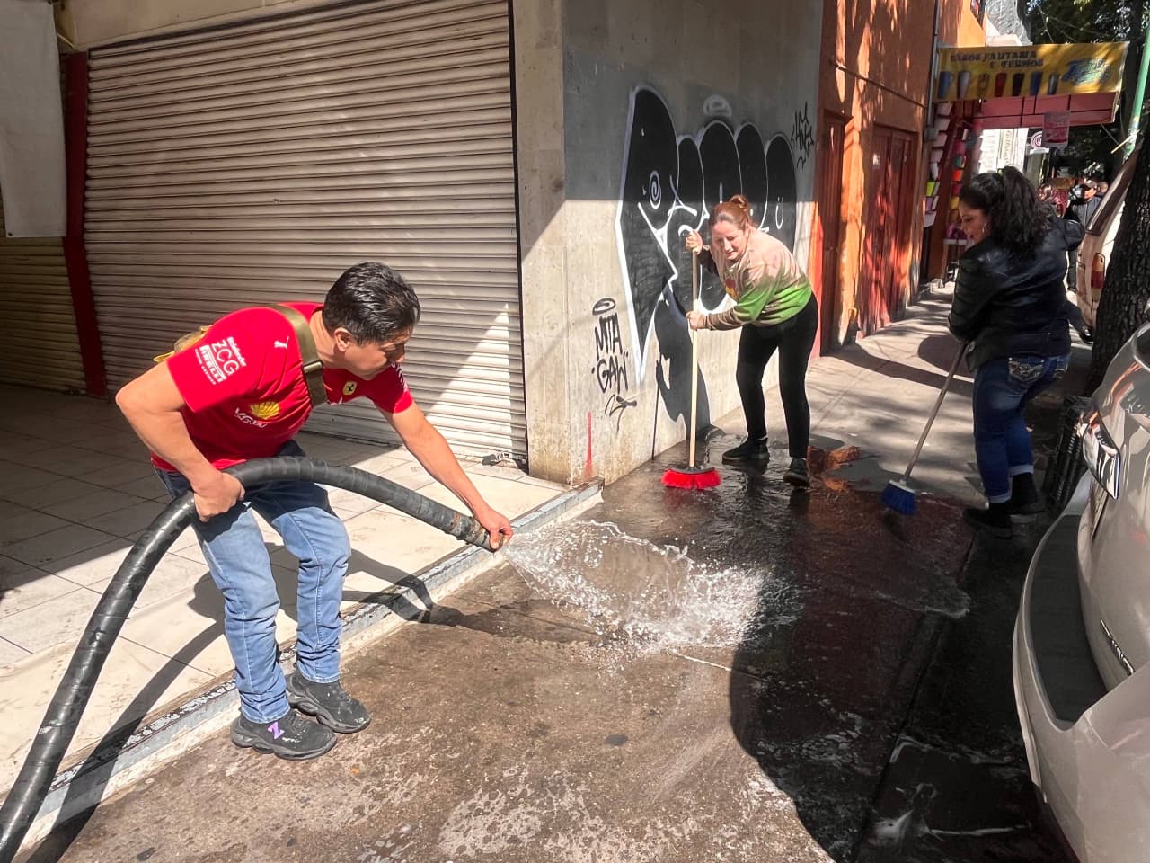 CON ALCALDÍA EN TU MERCADO, GOBIERNO DE ALE ROJO DE LA VEGA ATIENDE SEIS MERCADOS PÚBLICOS EN LA CUAUHTÉMOC
