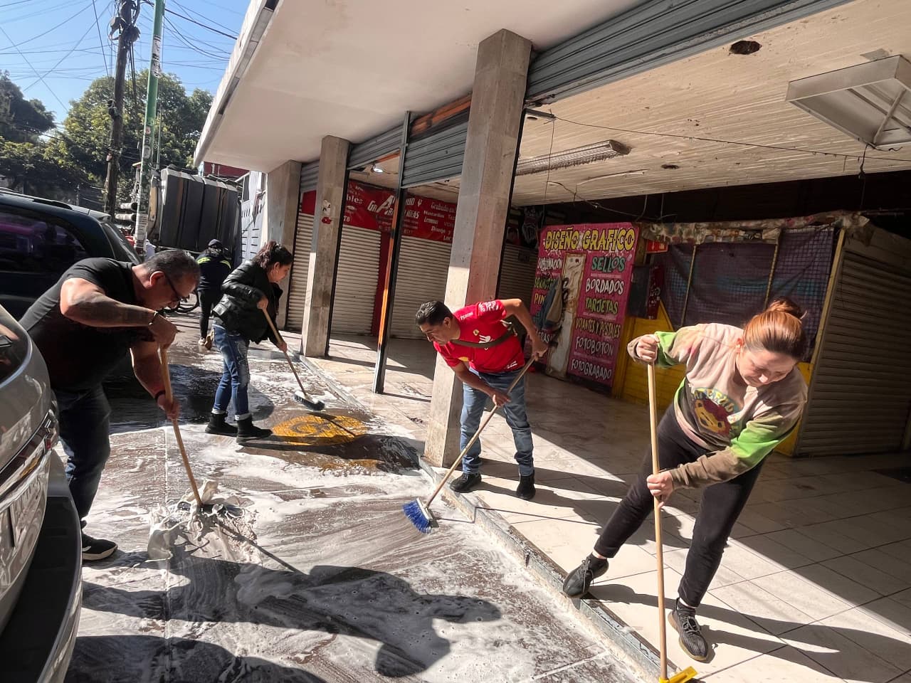 CON ALCALDÍA EN TU MERCADO, GOBIERNO DE ALE ROJO DE LA VEGA ATIENDE SEIS MERCADOS PÚBLICOS EN LA CUAUHTÉMOC