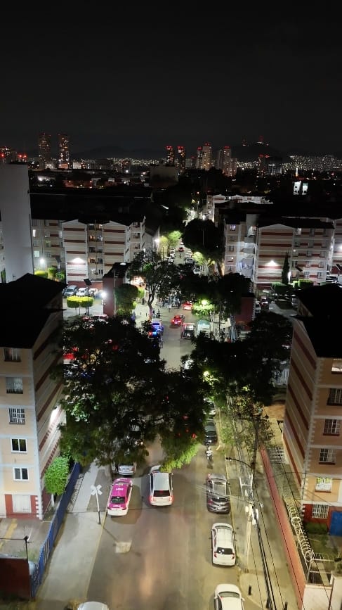 CON ‘BRILLA CUAUHTÉMOC’, ALE ROJO DE LA VEGA ILUMINA 10.8 KM DE CALLES EN SAN RAFAEL