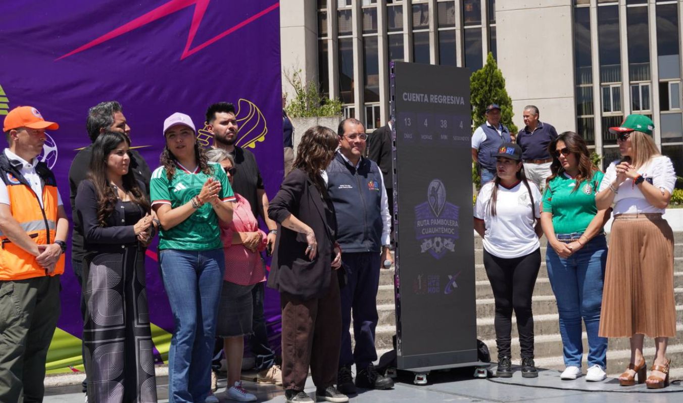 INAUGURAN EN LA EXPLANADA DE LA ALCALDÍA CUAUHTÉMOC RUTA PAMBOLERA CON TÓTEM DIGITAL INTERACTIVO