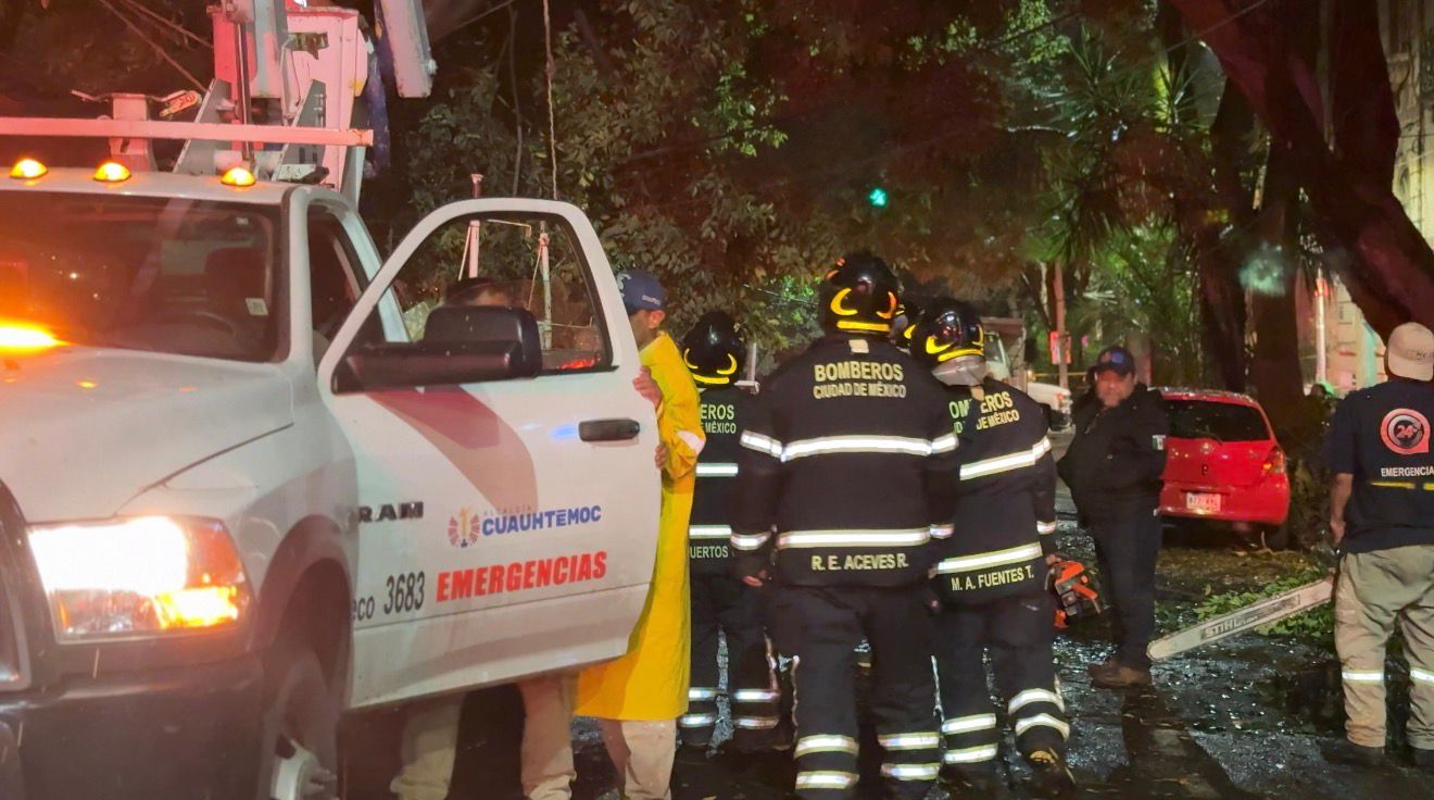 ALE ROJO DE LA VEGA ENCABEZA DESPLIEGUE DE BRIGADA TORMENTA ANTE LLUVIAS EN LA CUAUHTÉMOC