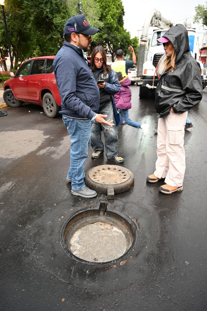 ALE ROJO DE LA VEGA ENCABEZA DESPLIEGUE DE BRIGADA TORMENTA ANTE LLUVIAS EN LA CUAUHTÉMOC