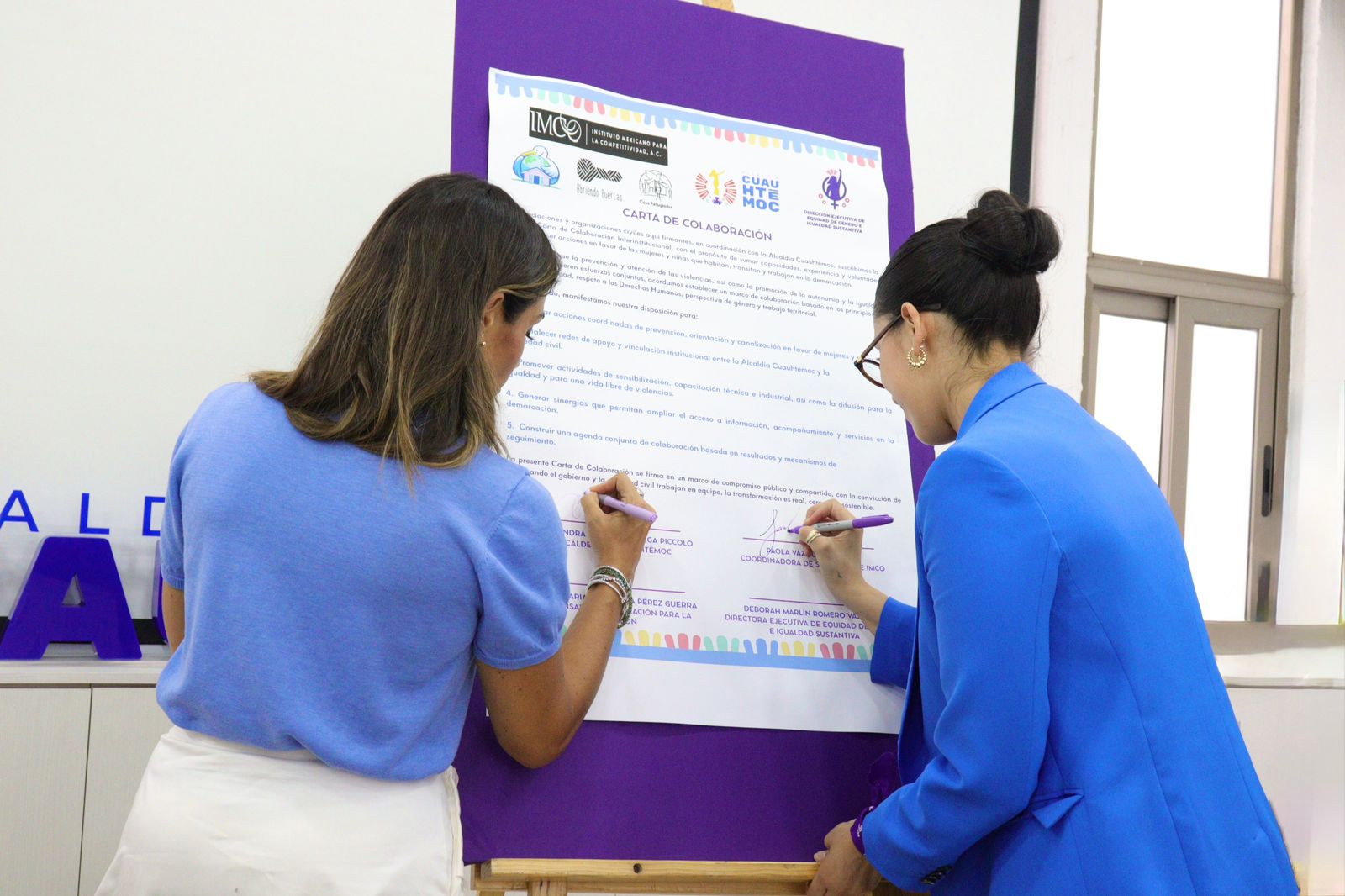 GOBIERNO DE ALE ROJO DE LA VEGA Y ORGANIZACIONES CIVILES UNEN ESFUERZOS PARA PREVENIR VIOLENCIA CONTRA MUJERES