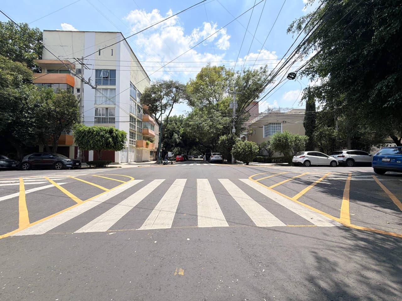 REENCARPETADO EN ROMA SUR MEJORA LA MOVILIDAD Y SEGURIDAD VIAL

