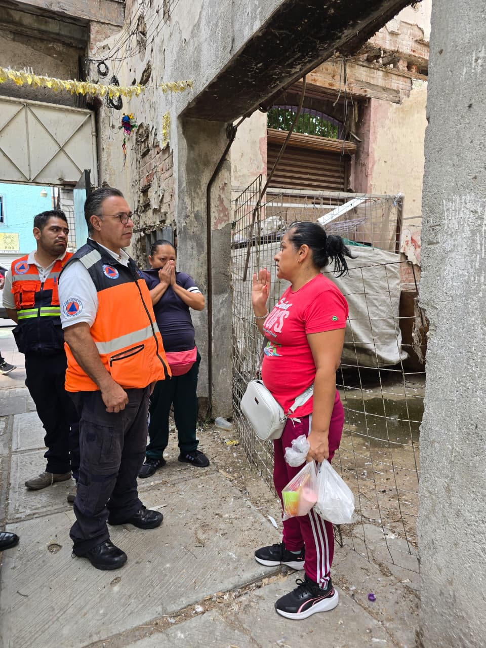 INTENSIFICAN REVISIONES PREVENTIVAS EN INMUEBLES PARA REDUCIR RIESGOS EN CUAUHTÉMOC
