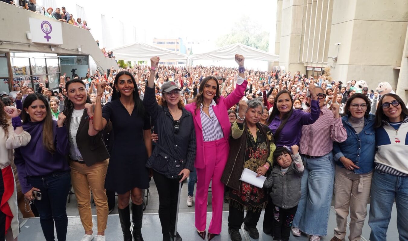 ALCALDÍA CUAUHTÉMOC ENTREGA LA PRIMERA MINISTRACIÓN DE LA TARJETA VIOLETA A MUJERES CUIDADORAS