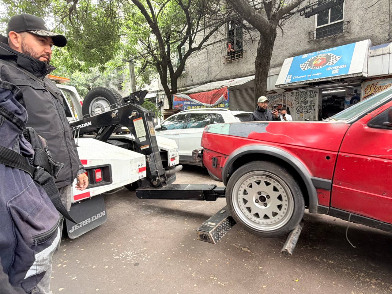CUAUHTÉMOC SUPERA LOS 4 MIL VEHÍCULOS CHATARRA RETIRADOS DE LA VÍA PÚBLICA