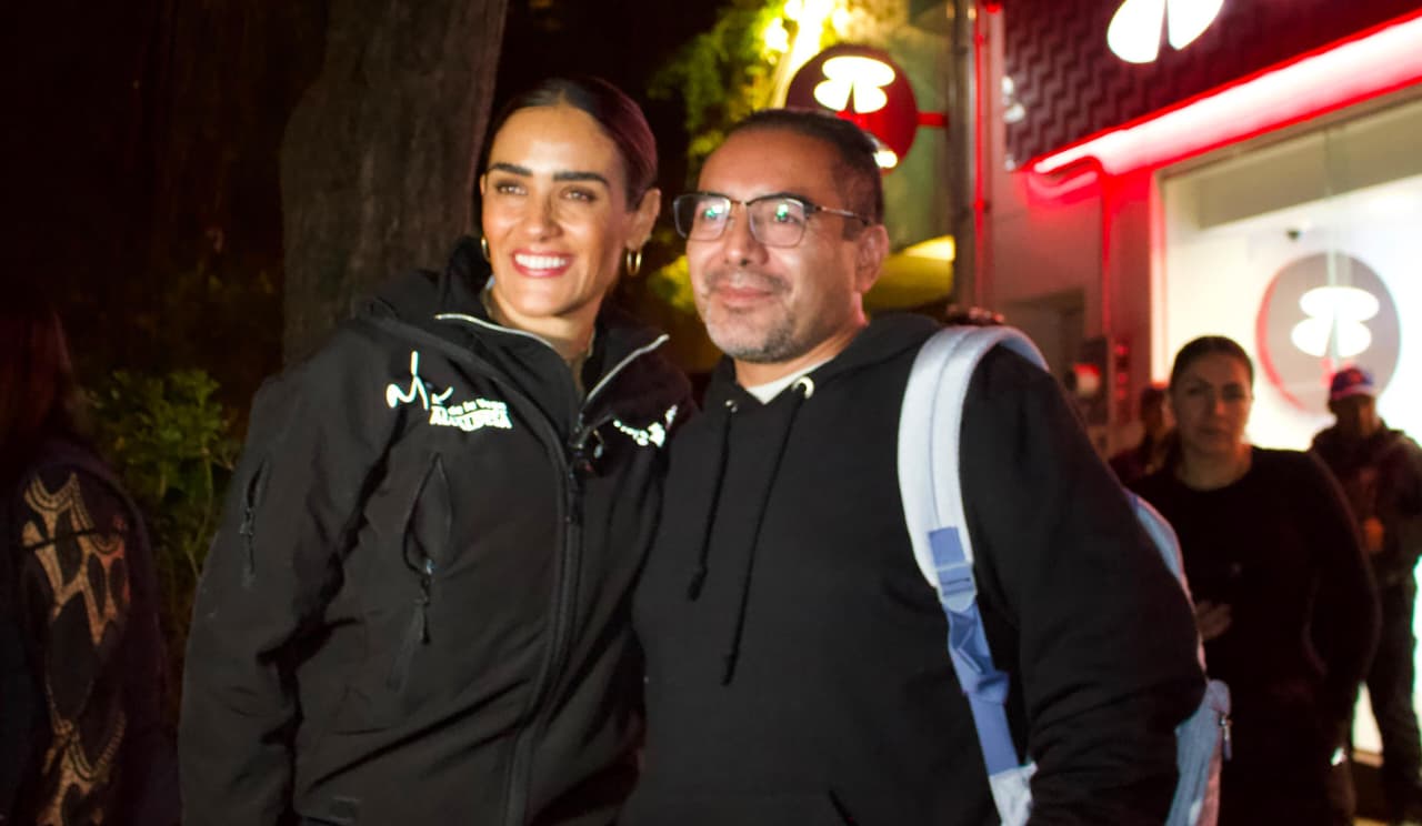 OPERATIVO NOCTURNO EN ROMA NORTE REFUERZA LA RECUPERACIÓN DE BANQUETAS Y ESPACIO PÚBLICO EN CUAUHTÉMOC