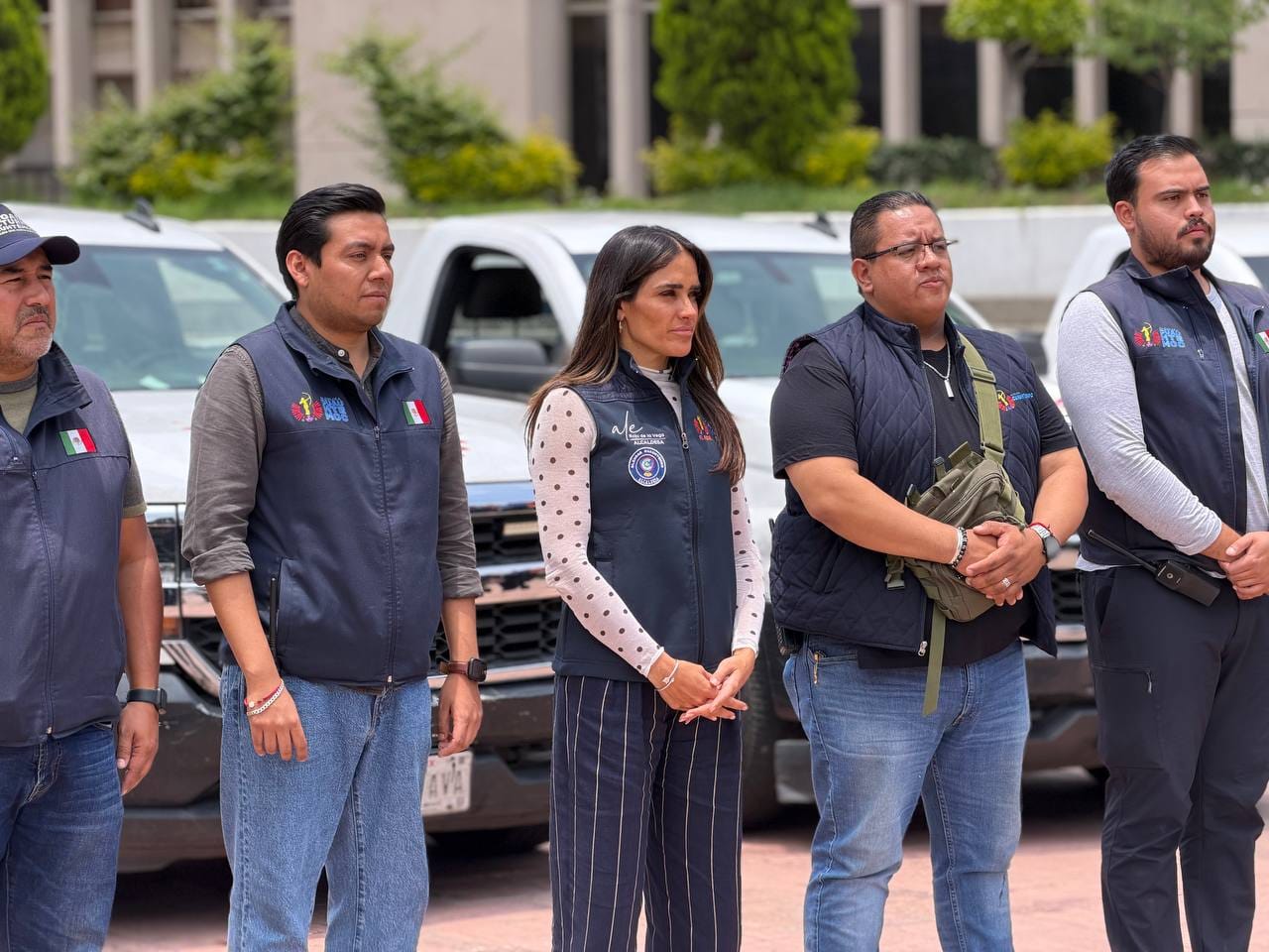 OPERATIVO EN LA COLONIA CENTRO RECUPERA BANQUETAS PARA EL TRÁNSITO PEATONAL