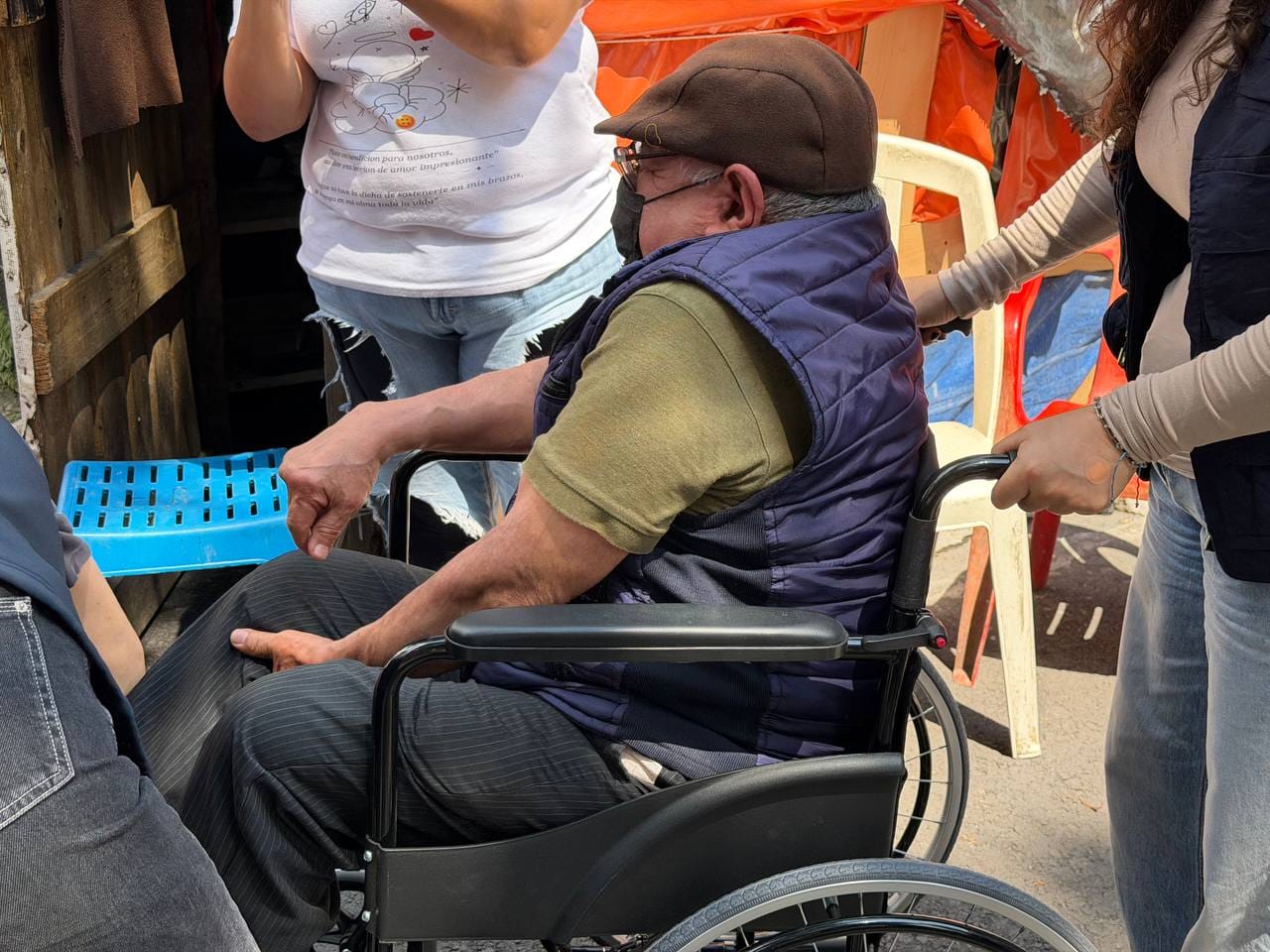 ALCALDÍA CUAUHTÉMOC ENTREGA APOYOS PARA LA MOVILIDAD A VECINAS Y VECINOS DE LA DEMARCACIÓN