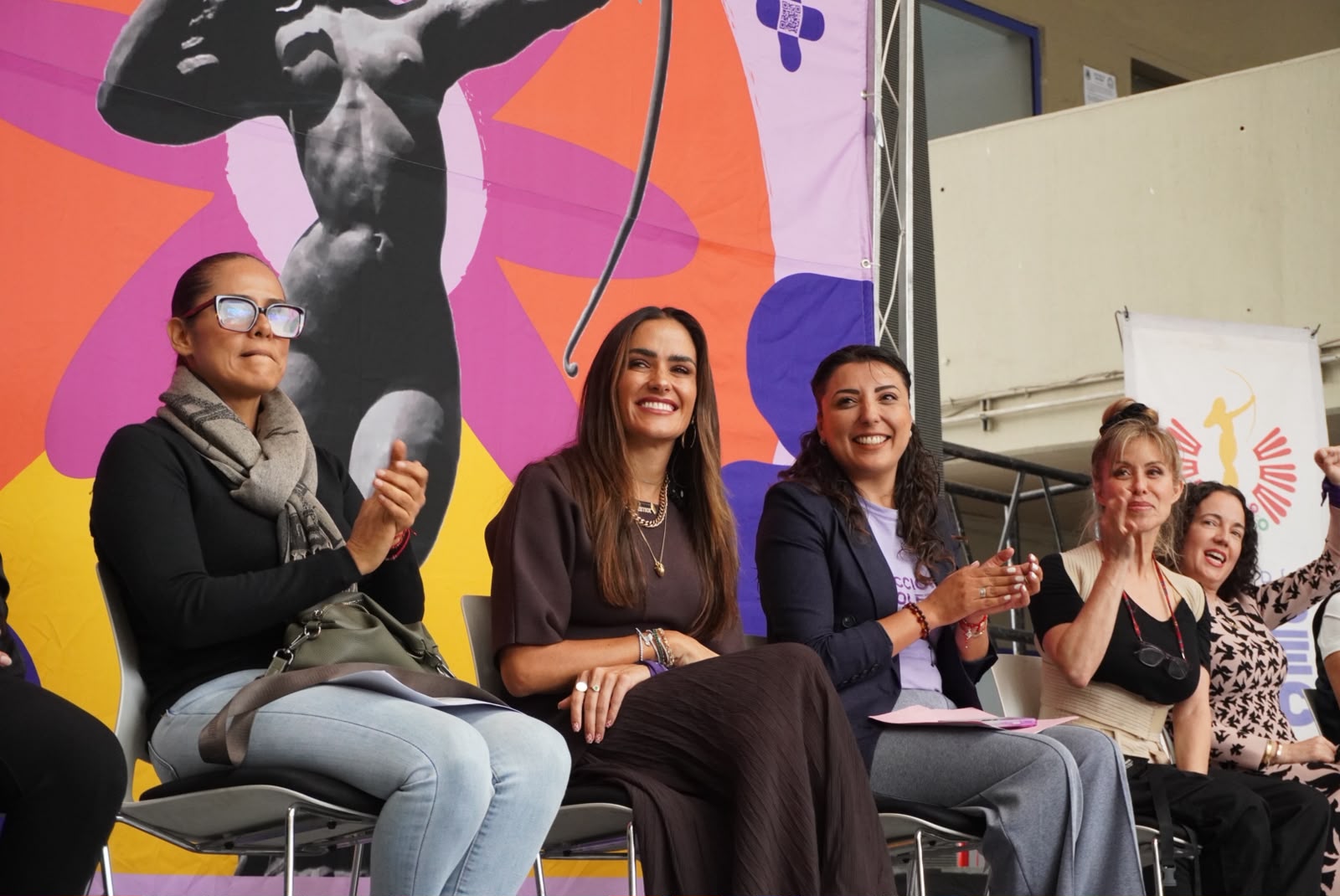 ALCALDÍA CUAUHTÉMOC ENTREGA APOYOS DEL PROGRAMA CONTRA LA VIOLENCIA AVÁNZALE A MUJERES SOBREVIVIENTES DE VIOLENCIA
