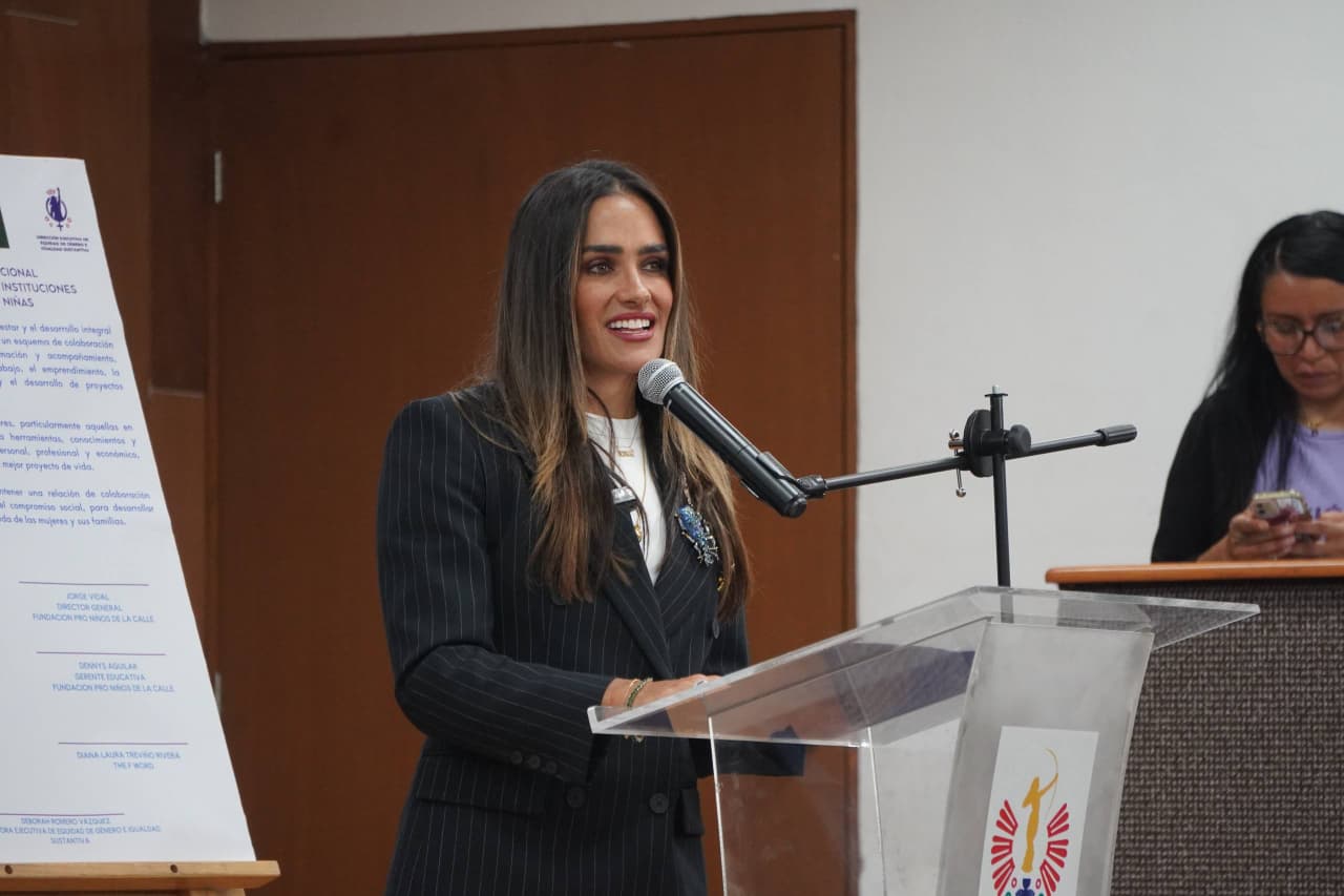 ALE ROJO DE LA VEGA INAUGURA EL CENTRO DE FORMACIÓN PARA MUJERES LAS AMAZONAS Y AMPLÍA SU RED DE ALIADOS