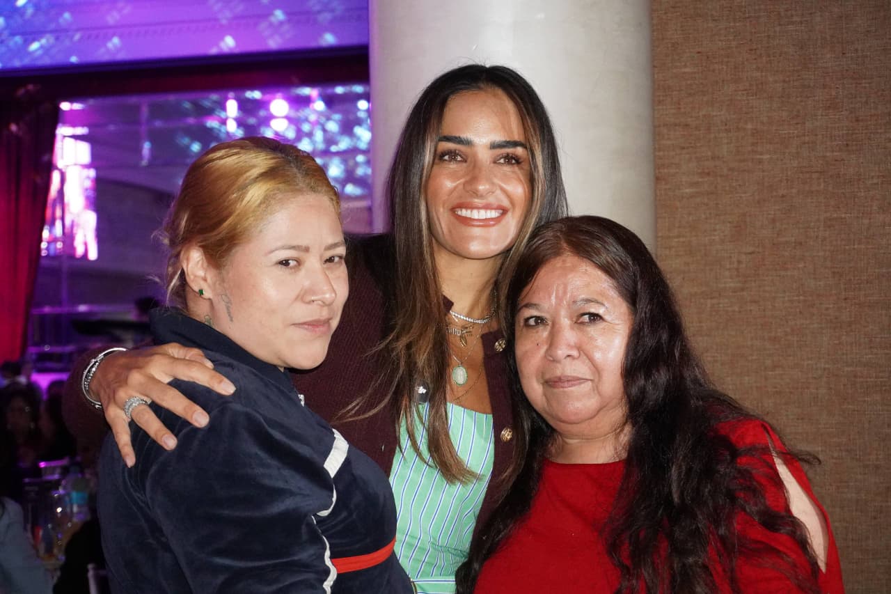 ALE ROJO DE LA VEGA RECONOCE EL TRABAJO DE 2 MIL MADRES TRABAJADORAS DE LA ALCALDÍA CUAUHTÉMOC
