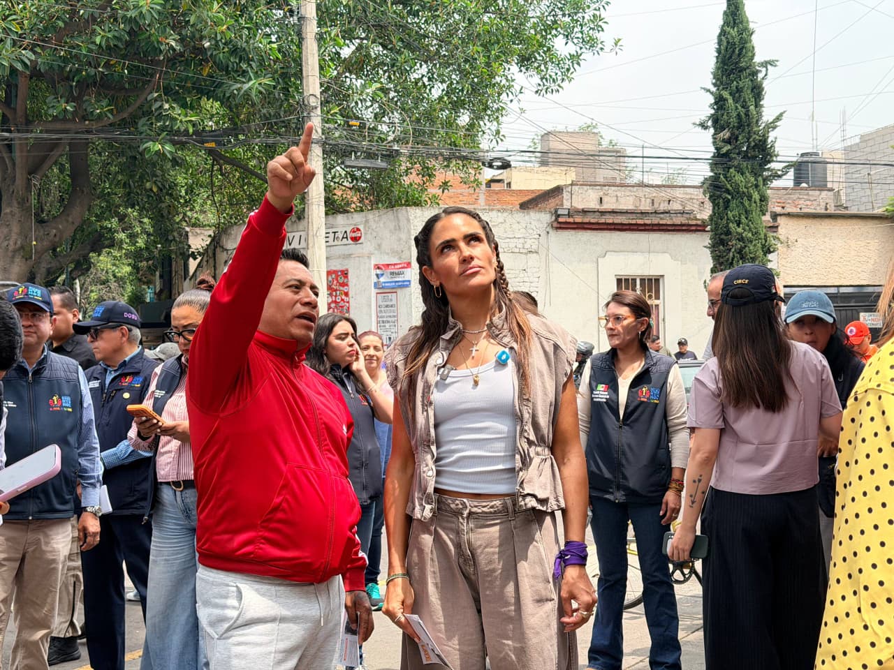 GOBERNAR NO PUEDE SER ADMINISTRAR PRETEXTOS: ALE ROJO DE LA VEGA IMPULSA REFORMA PARA ATENDER ESCUELAS PÚBLICAS