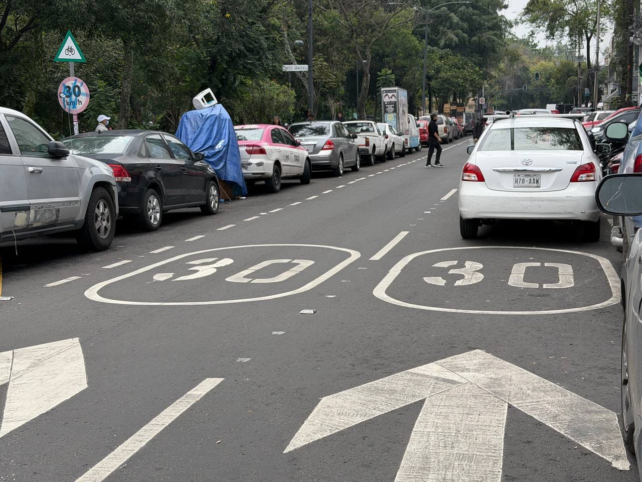 RENACE CUAUHTÉMOC REENCARPETA MÁS DE 3 MIL 600 METROS CUADRADOS EN LA DOCTORES