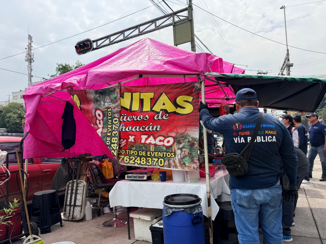 OPERATIVO EN TLATELOLCO RECUPERA ESPACIO PÚBLICO TRAS REPORTES VECINALES
