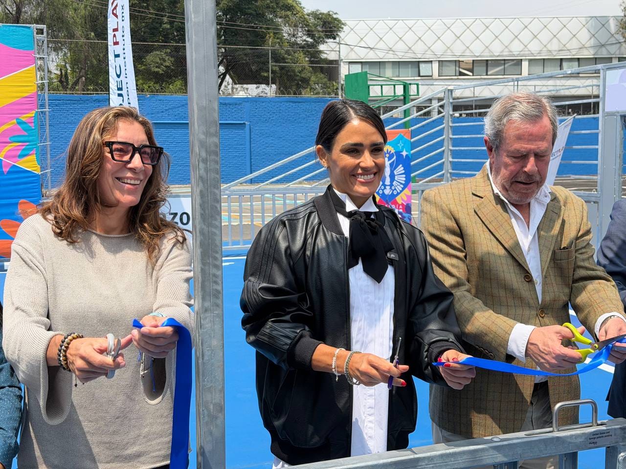 ALE ROJO DE LA VEGA ENTREGA CANCHA EN LA ROMA SUR Y SUMA MÁS DE 360 ESPACIOS RECUPERADOS