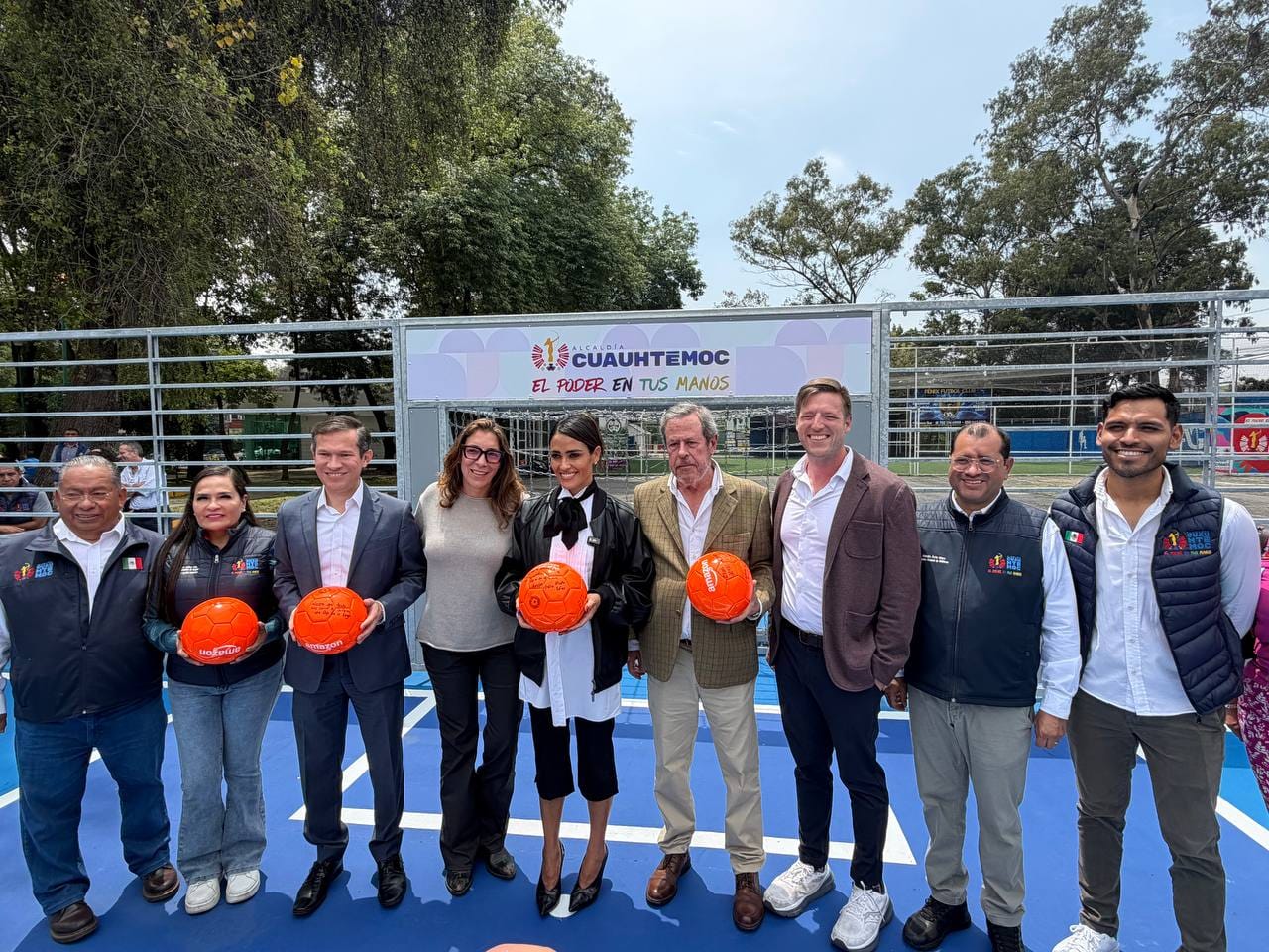 ALE ROJO DE LA VEGA ENTREGA CANCHA EN LA ROMA SUR Y SUMA MÁS DE 360 ESPACIOS RECUPERADOS