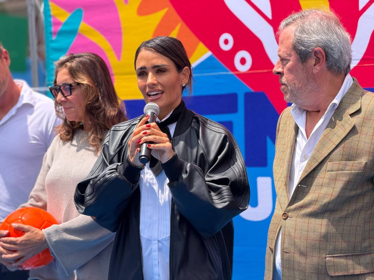 ALE ROJO DE LA VEGA ENTREGA CANCHA EN LA ROMA SUR Y SUMA MÁS DE 360 ESPACIOS RECUPERADOS
