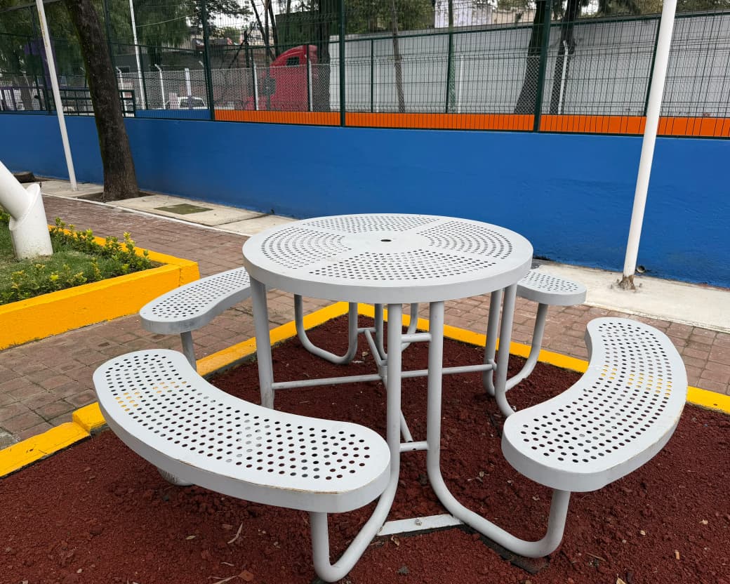ALE ROJO DE LA VEGA ENTREGA REHABILITACIÓN DEL PARQUE PÚBLICO EX HIPÓDROMO EN SAN SIMÓN TOLNAHUAC