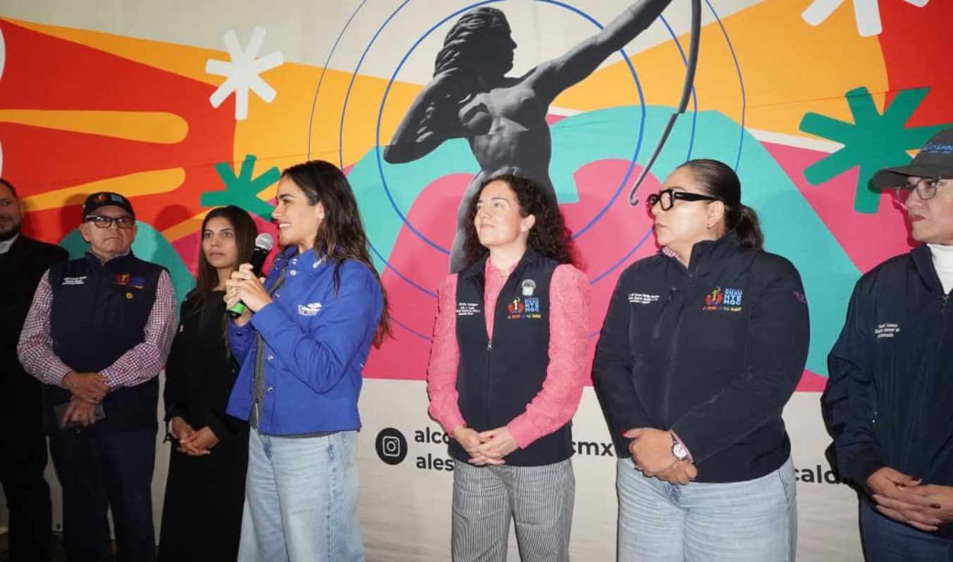 ALE ROJO DE LA VEGA ENTREGA REENCARPETADO Y 467 NUEVAS LUMINARIAS EN LA CONDESA