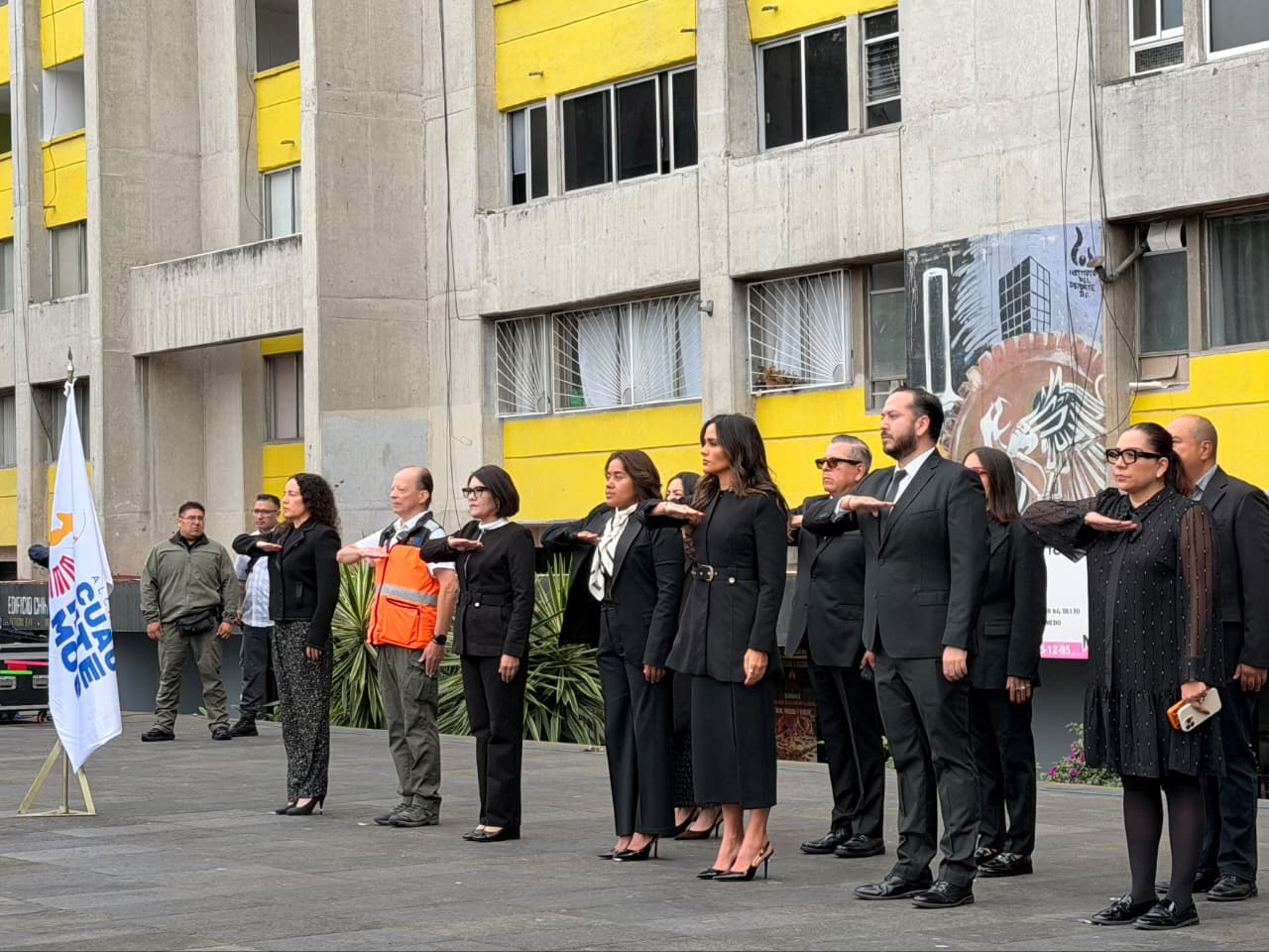 DESDE TLATELOLCO, ALE ROJO DE LA VEGA LLAMA A DEFENDER LAS LIBERTADES Y PONER LÍMITES AL PODER