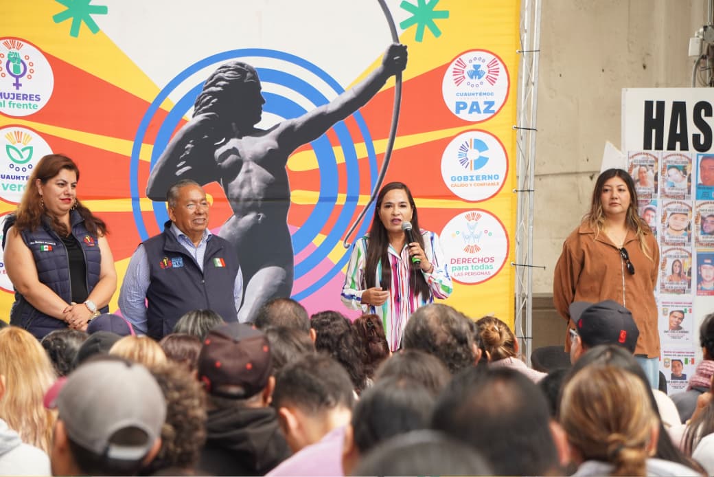 ALE ROJO DE LA VEGA CONTINÚA ENTREGA DE APOYOS DE PROGRAMAS SOCIALES EN CUAUHTÉMOC