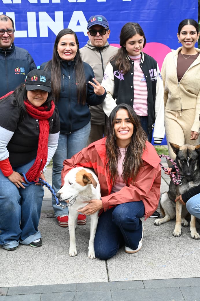ALE ROJO DE LA VEGA ENCABEZA “AMOR PERRÓN” EN EL JARDÍN PUSHKIN: OFRECEN 578 ATENCIONES A ANIMALES DE COMPAÑÍA